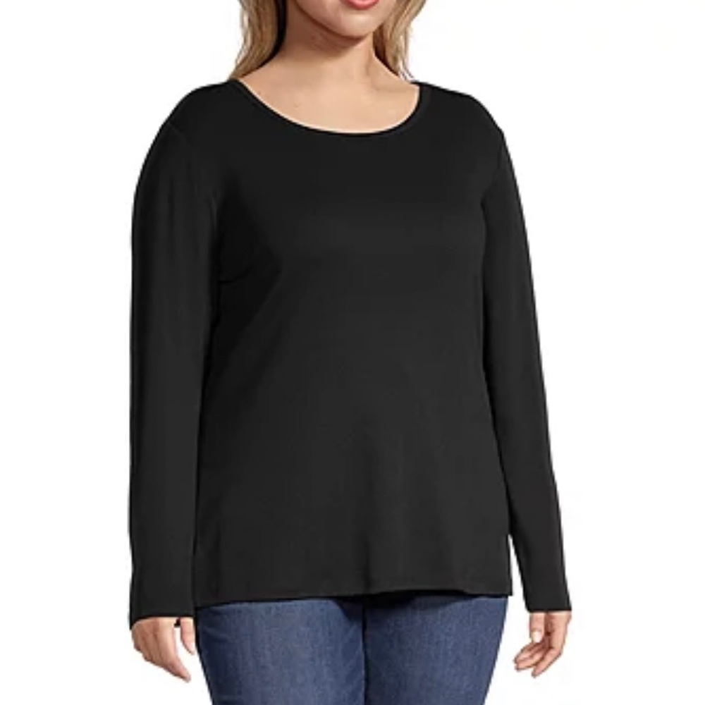 ⚓️ ST. JOHN’S BAY Essential Black Tee in Rib Fabric - Picture 3 of 9
